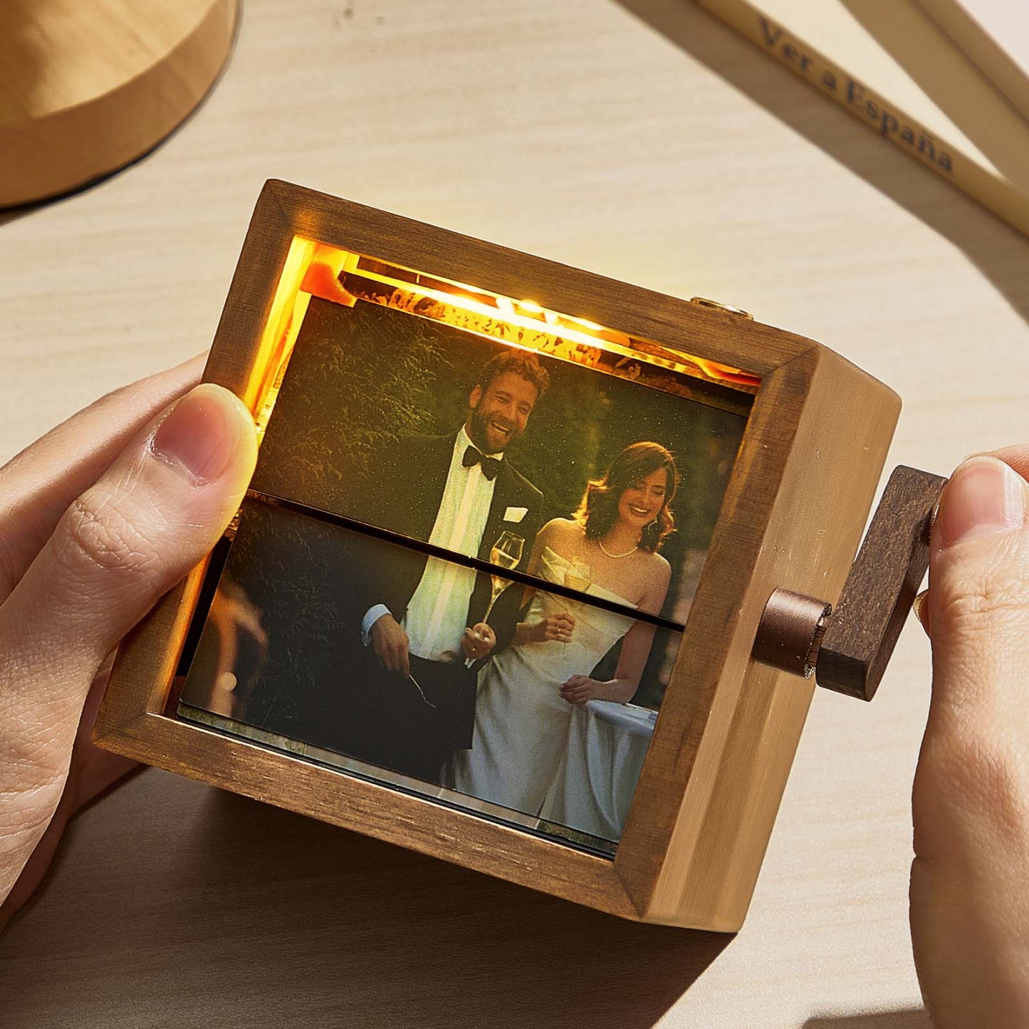 Custom Photo Flipbook Frame Animation Machine Mechanical Hand-cranked Photo Album with Light Unique Mother's Day Gifts - soufeelus