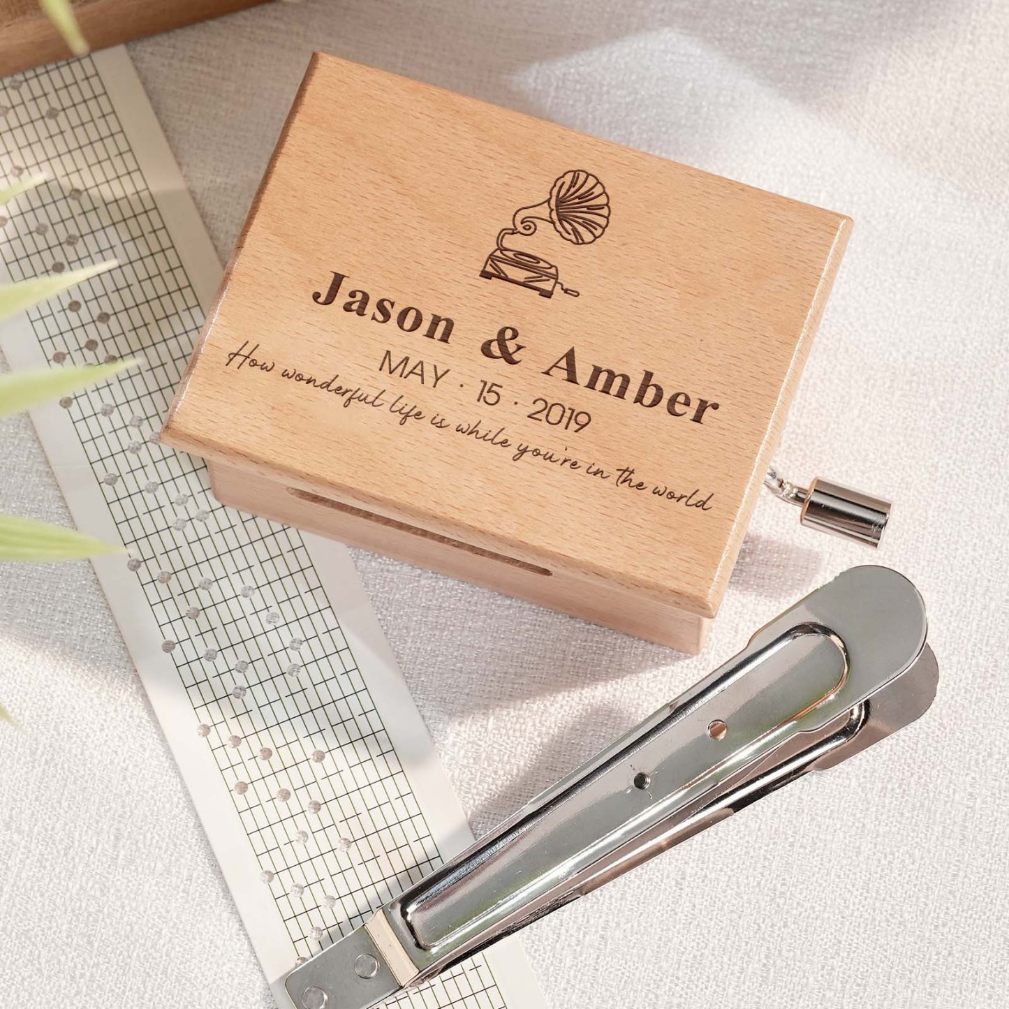 Melocraft Custom Anniversary Hand Crank Paper Strip Music Box Personalized Music Box With Paper Strips Personalized Engraving - soufeelus