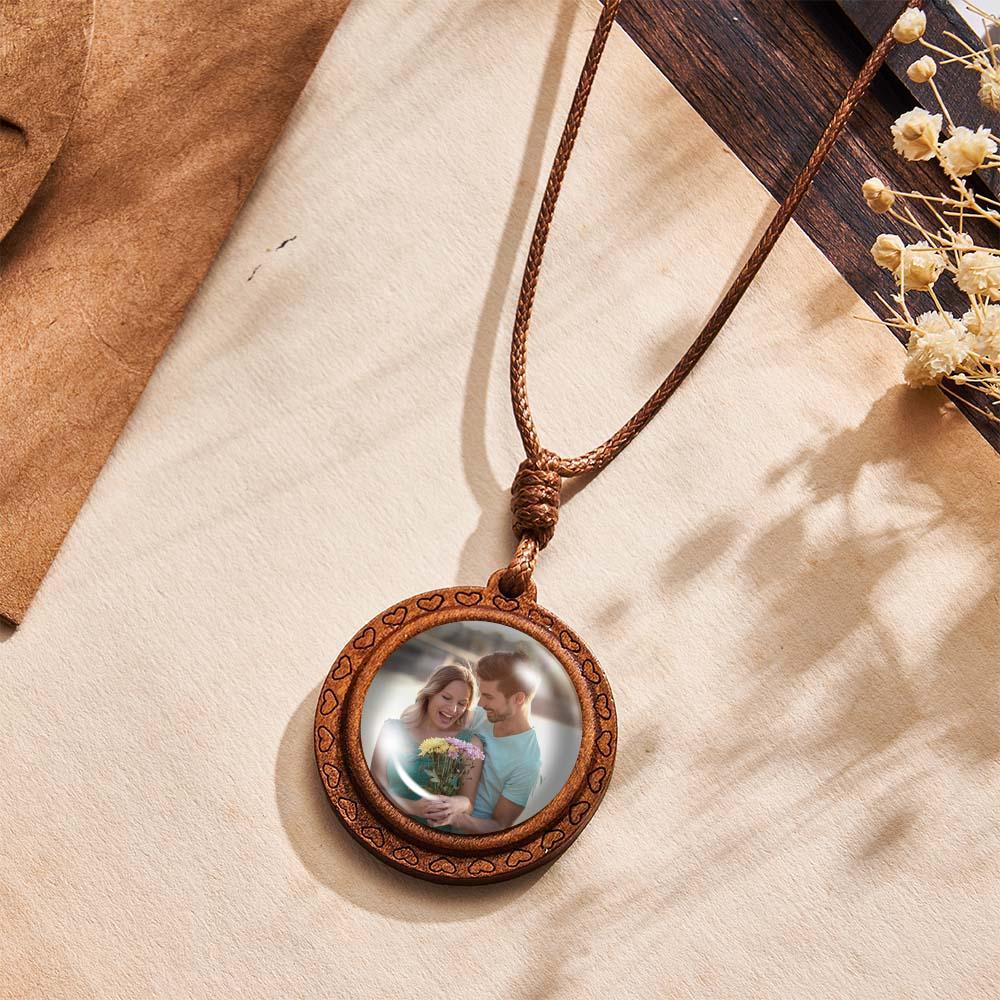 Custom Photo Necklace Wood Pendant Engraved and Personalized Circle Pendant Valentine's Gifts for Him - soufeelus