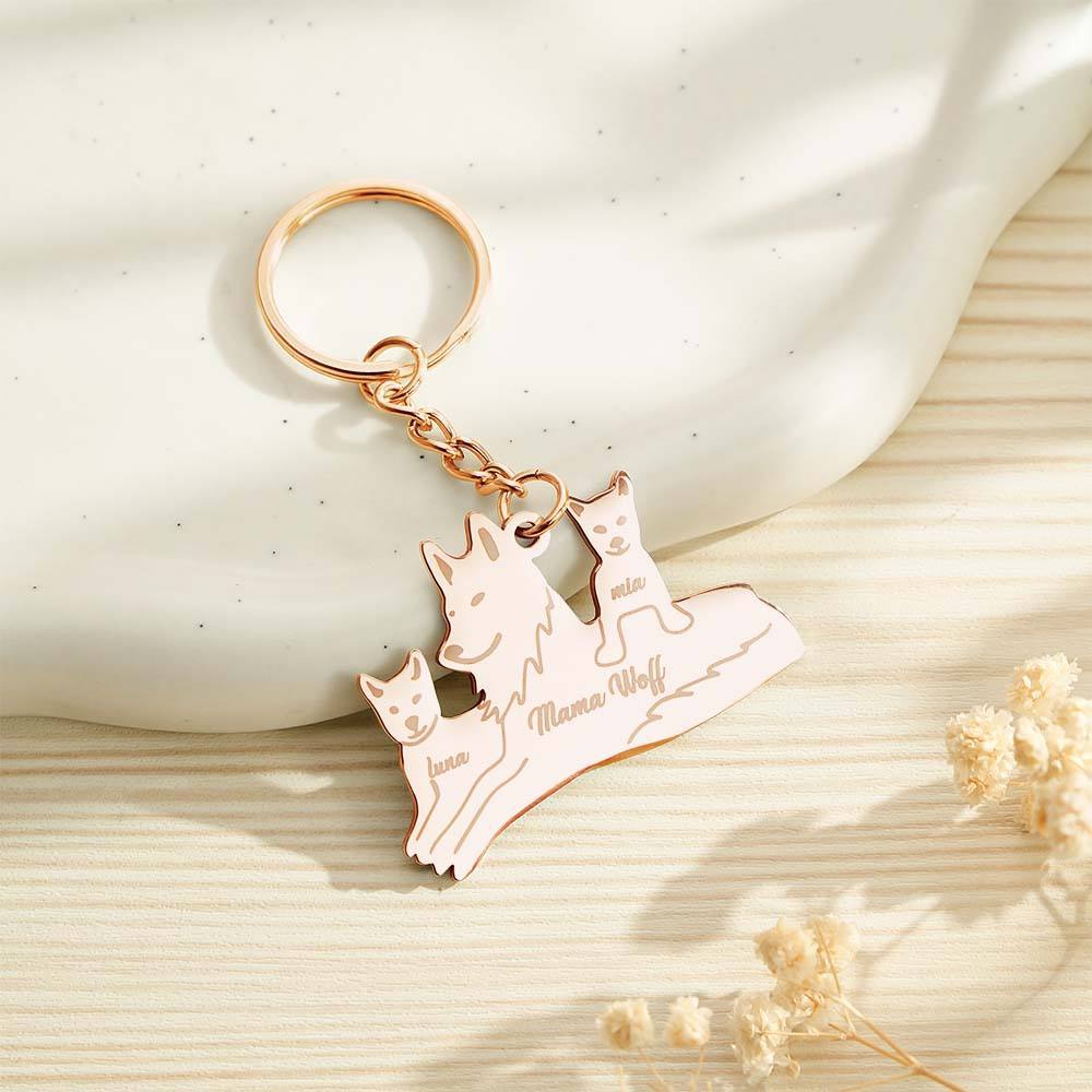 Personalized Wolf Keychain with Engraved Family Names Gift for Family - soufeelus