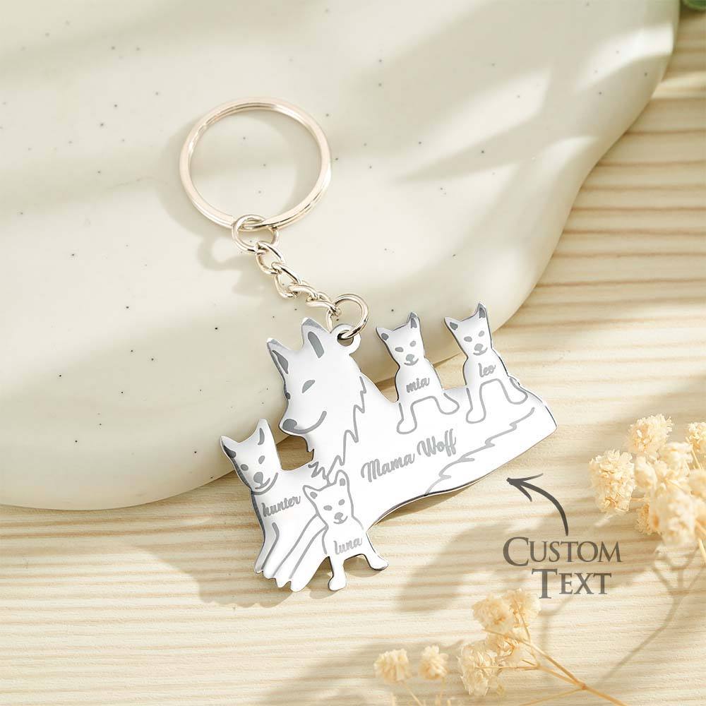 Personalized Wolf Keychain with Engraved Family Names Gift for Family - soufeelus