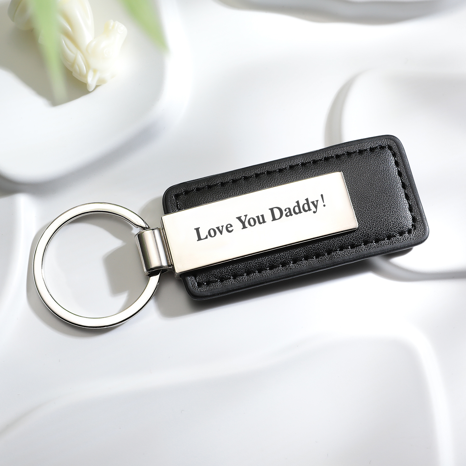 Personalized Keychains Engraved Metal or Leather Keychain Custom Key Chain for Car Keys Father's Day Gift detail