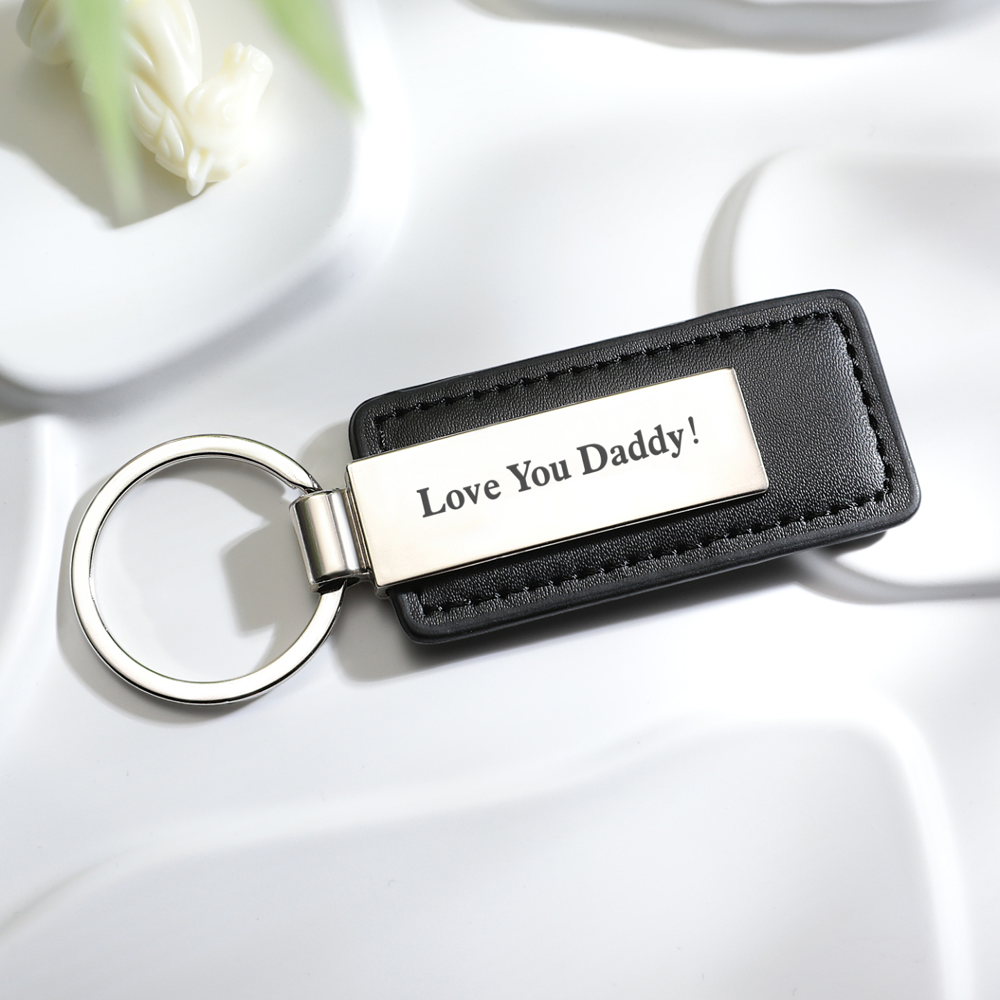 Personalized Keychains Engraved Metal or Leather Keychain Custom Key Chain for Car Keys Father's Day Gift