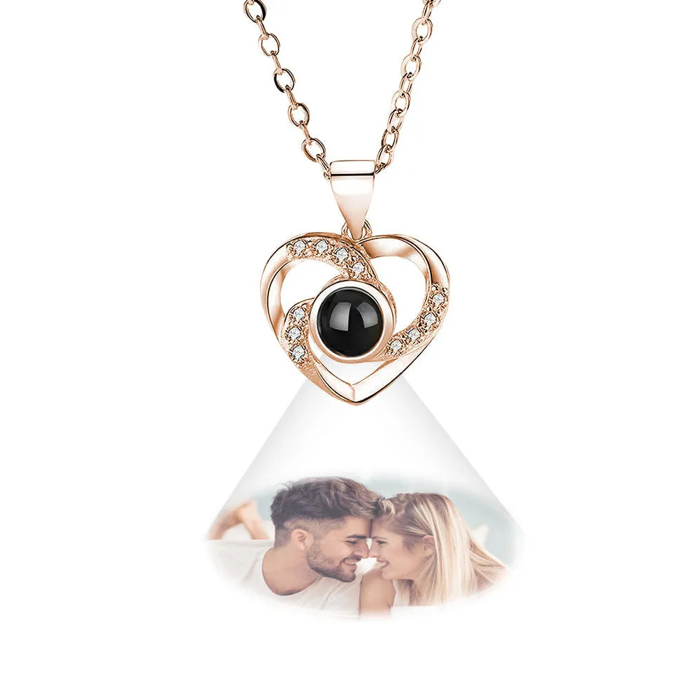 Custom Projection Necklace Elegant Heart Photo Necklace Gift for Mom Best Mother's Day Gift - soufeelus