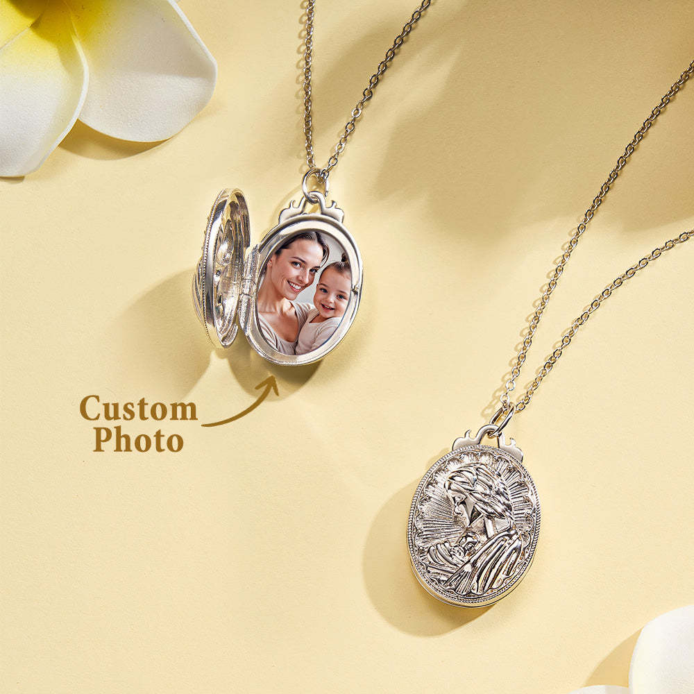 Personalized Photo Necklace Embossed Cubic Locket Necklace Birthday Gift for Mom - soufeelus