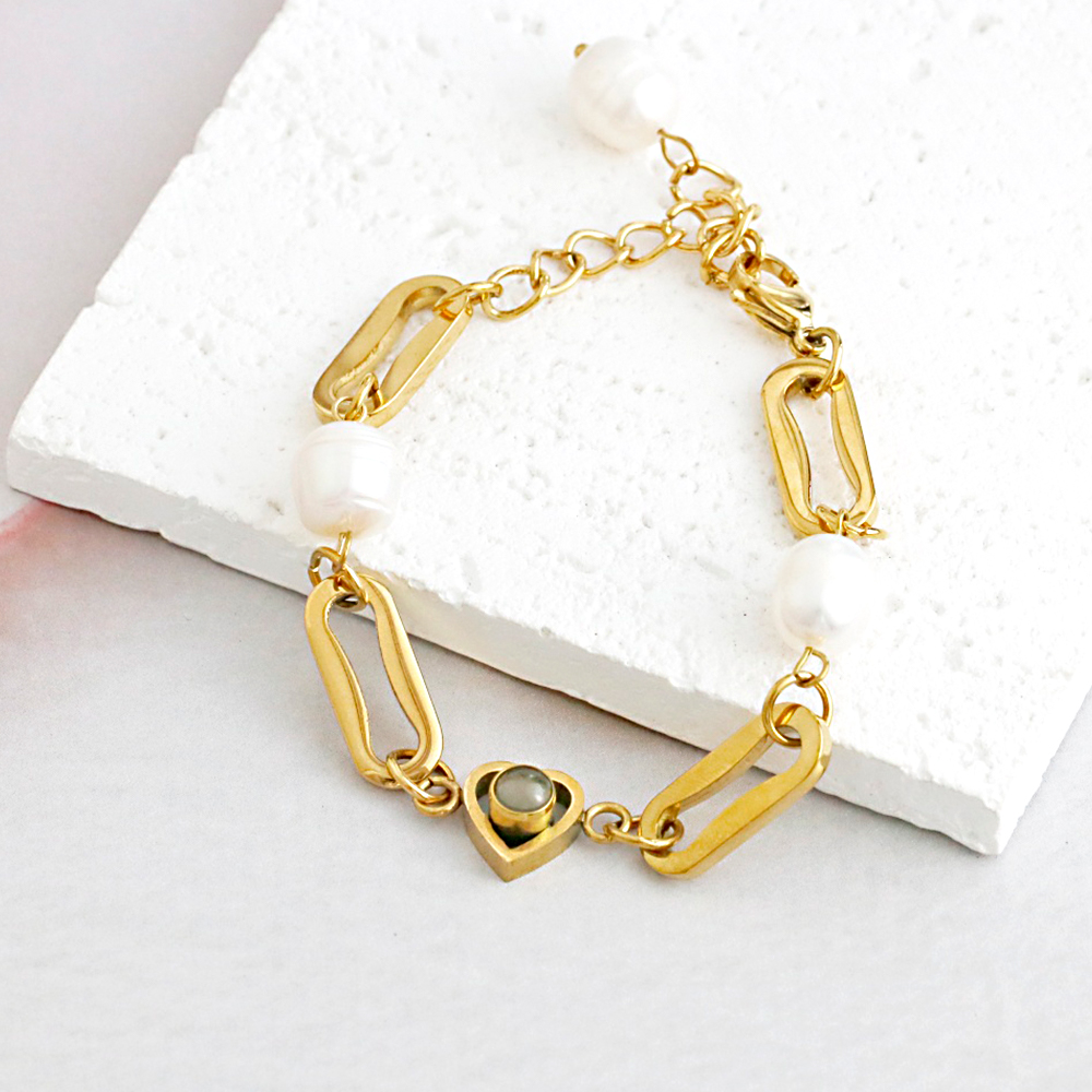 Custom Photo Projection Circle Heart Bracelet 18k Gold Plated Stainless Steel Cuban Link Freshwater Baroque Pearl Waterproof Bracelet Gift for Her