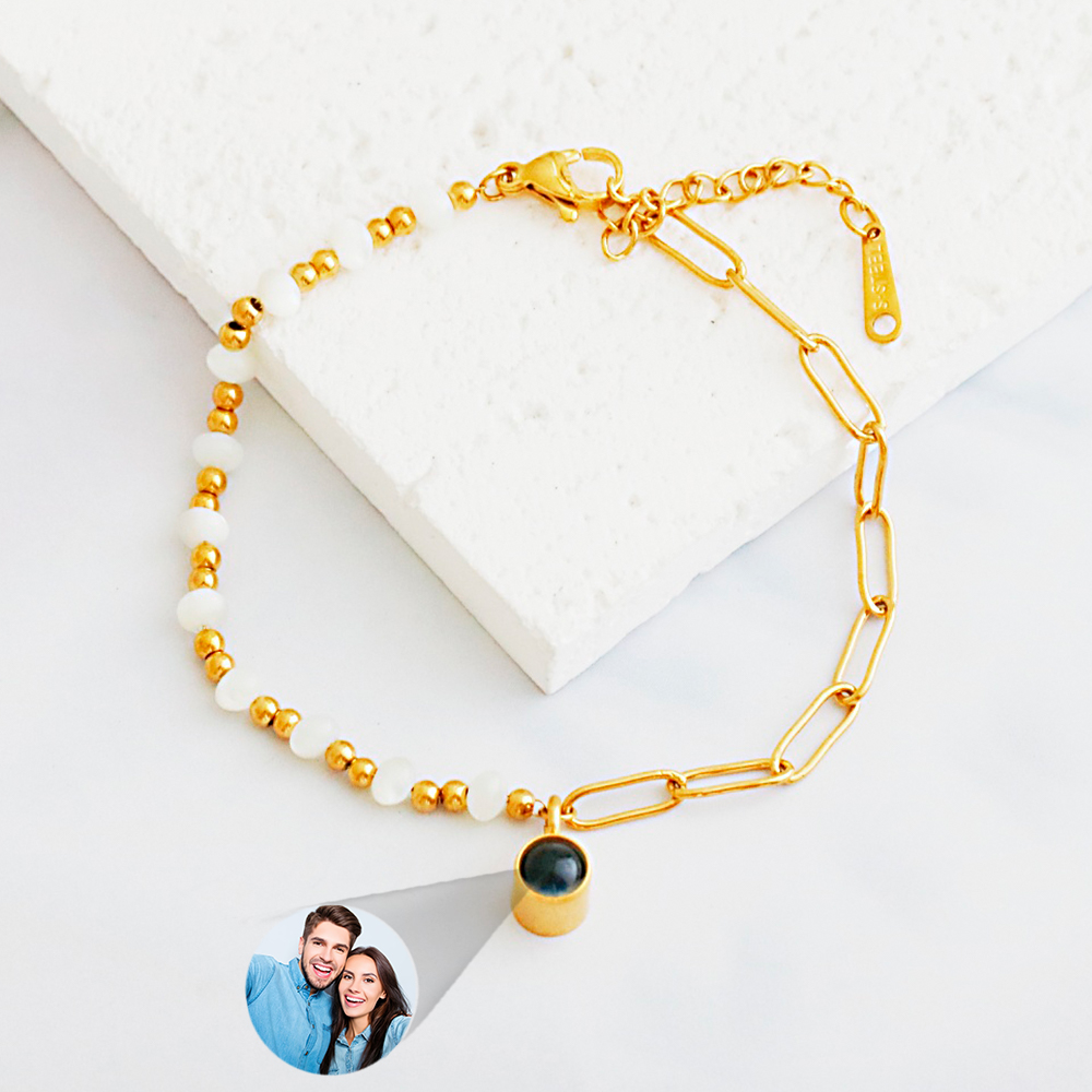 Custom Photo Projection Vintage Luxury ircle Bracelet 18k Gold Plated Stainless Steel Pearl Bracelet Waterproof Bracelet Gift for Her
