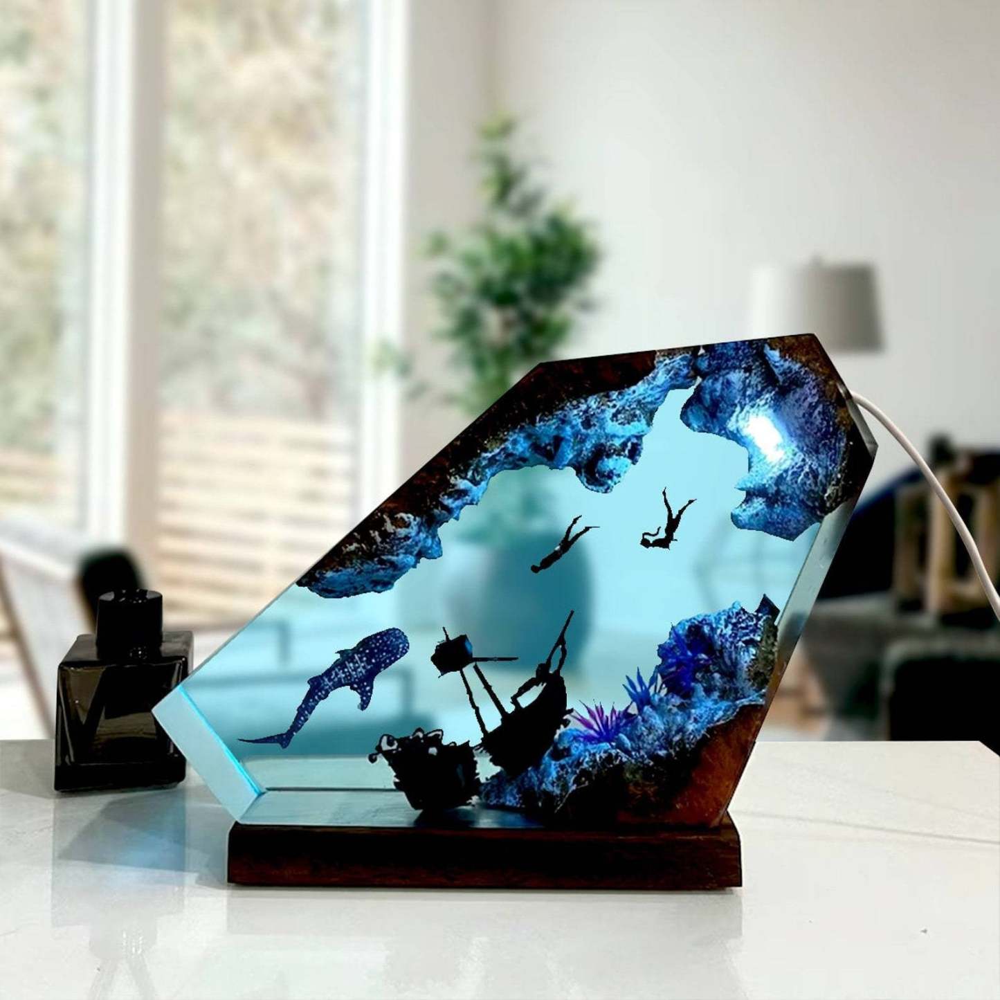 Art Resin Lamp Night Light Whale and Couple Diver Home Decor Gift Unique Birthday Gift Ideas - soufeelus