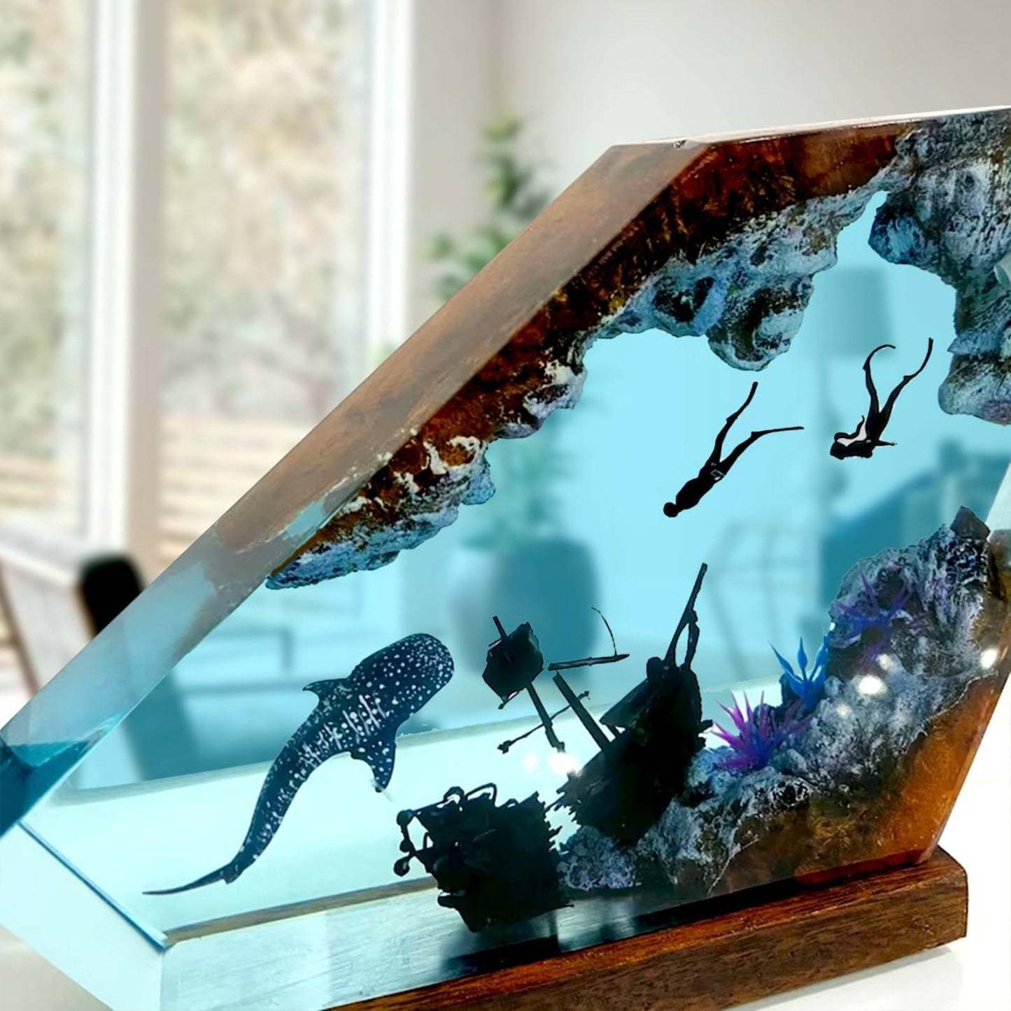 Art Resin Lamp Night Light Whale and Couple Diver Home Decor Gift Unique Birthday Gift Ideas - soufeelus