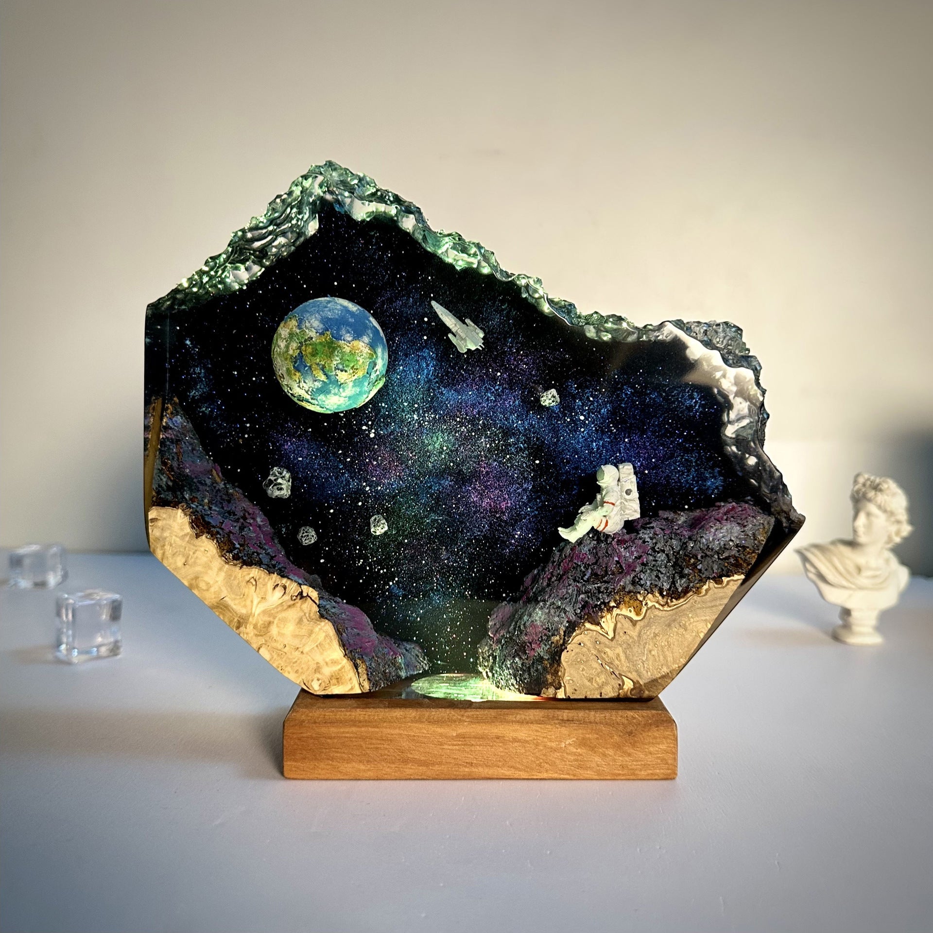 Art Resin Lamp Night Light Astronaut in Space with Earth Home Decor Gift Unique Birthday Gift Ideas - soufeelus