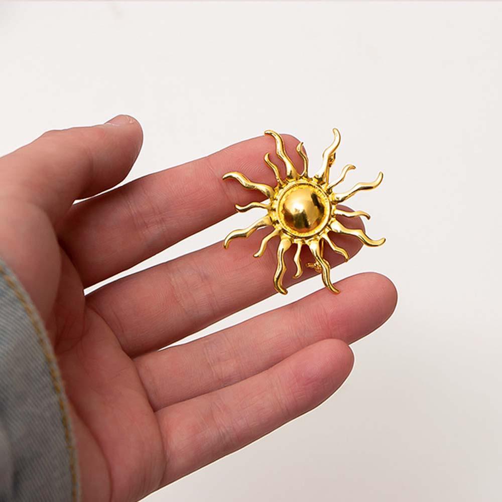 Sun Brooch Vintage Gold Sun Pin Birthday Romantic Gift For Her - soufeelus
