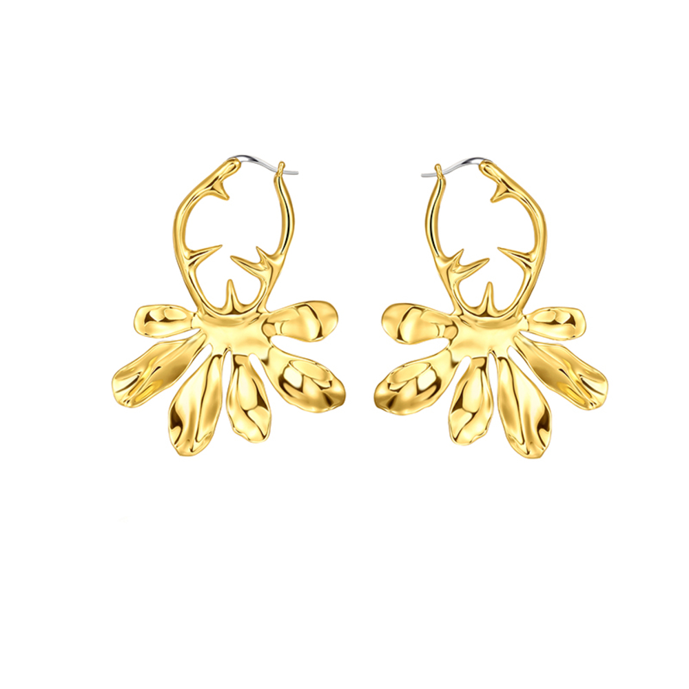 Six Petals Connect With Thorn Golden Earrings