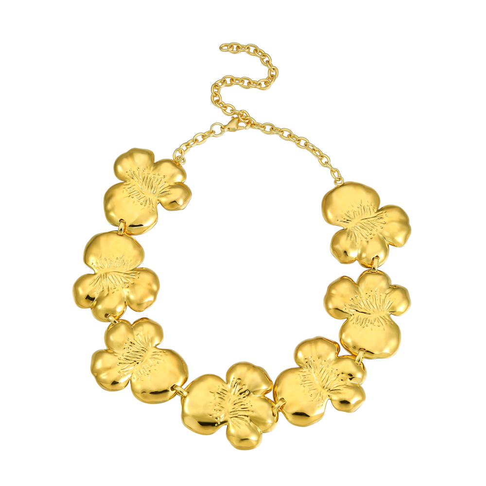 Camellia Collection Petal Relief Choker