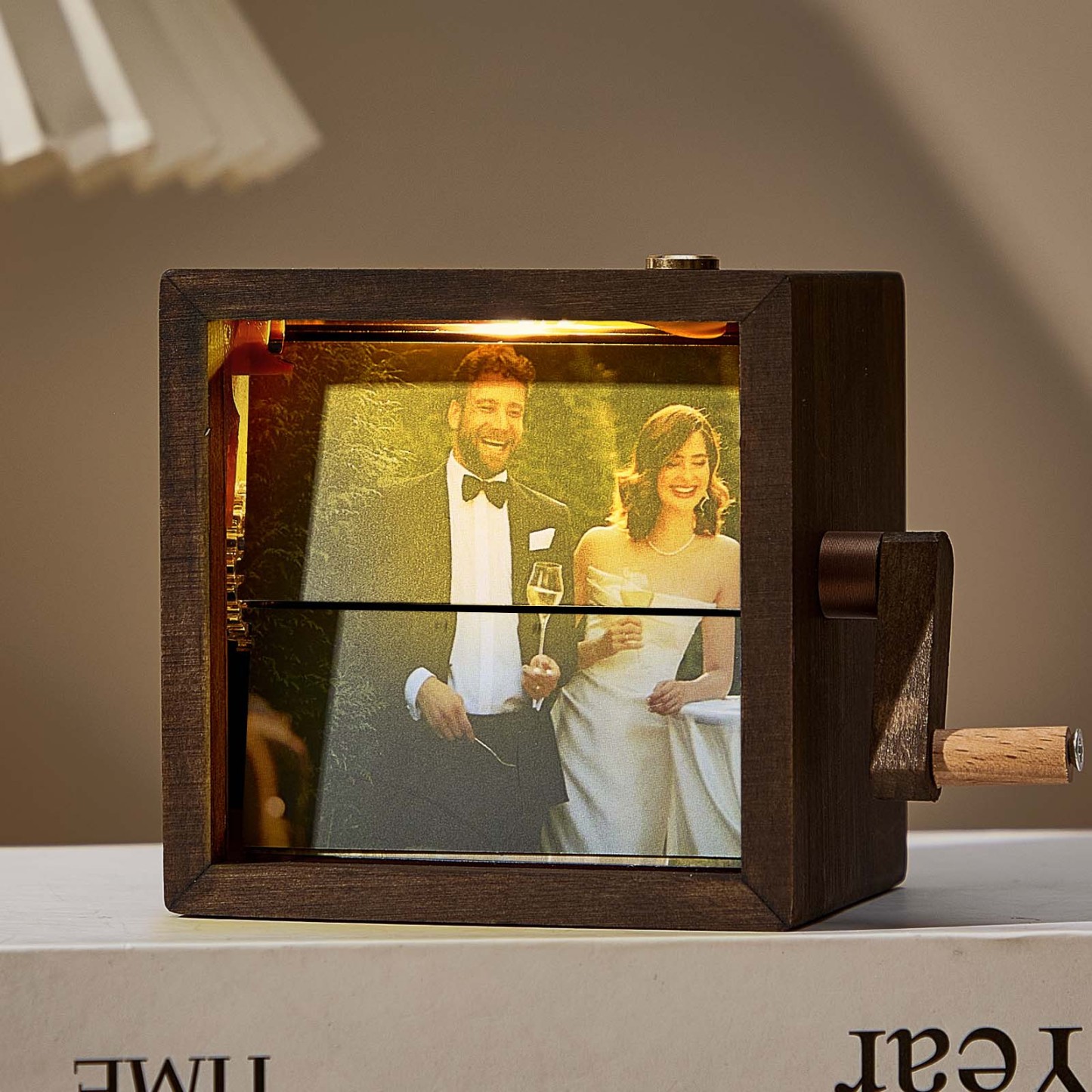 Custom Photo Flipbook Frame Animation Machine Mechanical Hand-cranked Photo Album with Light Unique Mother's Day Gifts - soufeelus