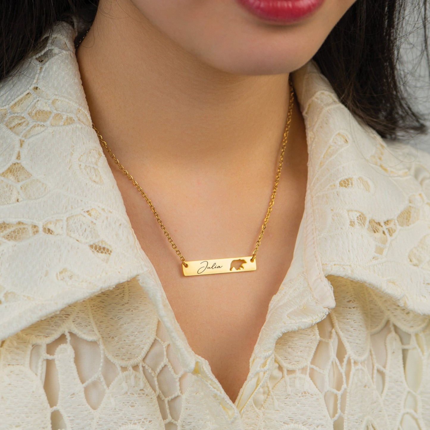 Custom Name Engraved Mama Bear Necklace Set - Mother's Day Gift