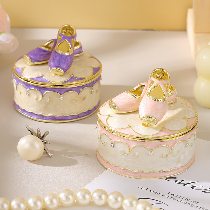 Enamel Ring Box, Mini Jewelry Storage Box for Proposals, Valentine’s Day Gifts & Home Decor, Trinket Holder