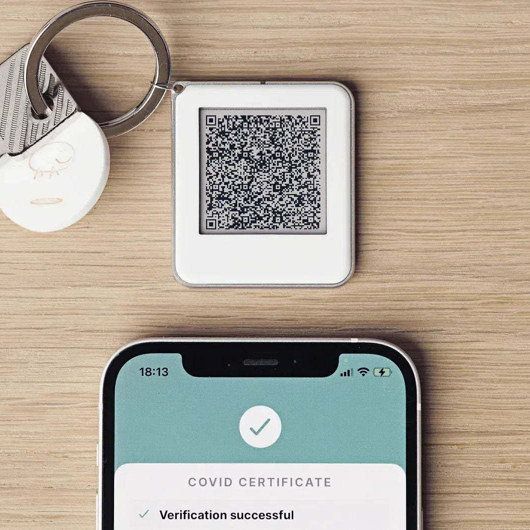 Memory Lingering Good Photo Key Chains 1.54inch NFC Powered eink Photo Shifting Key Chains Best Christmas Gift Ever - soufeelus
