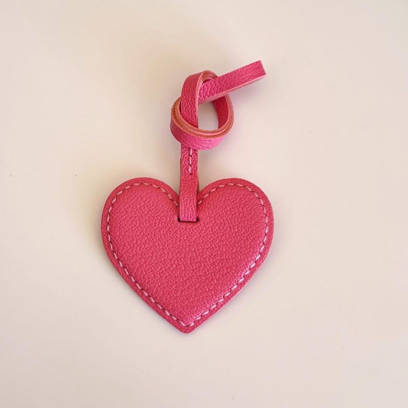 Personalized Genuine Leather Heart Bag Charm, Custom Purse Accessories, Cute Bag Charm, Gifts For Friends/Bridesmaids/Mom