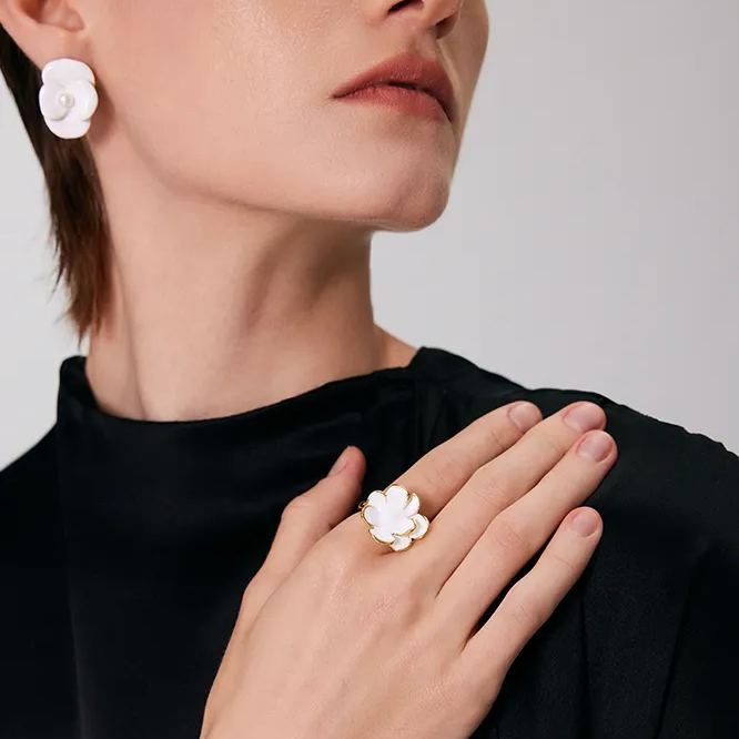 Corn Poppy Collection White Flower Pearl Enamel Earrings