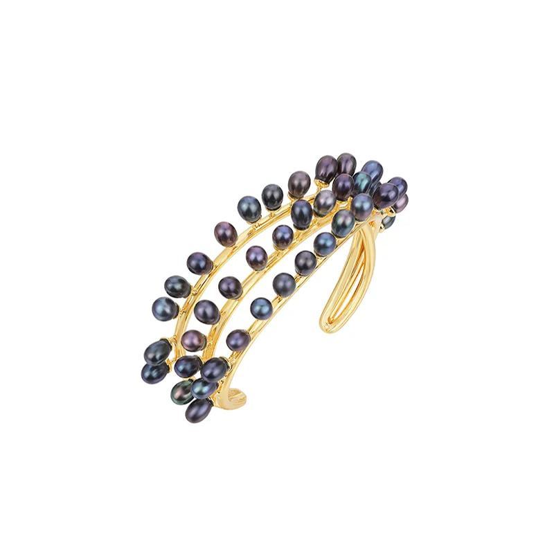 Eucalyptus Collection Fruit-shaped Multi-pearl Three-line Bracelet