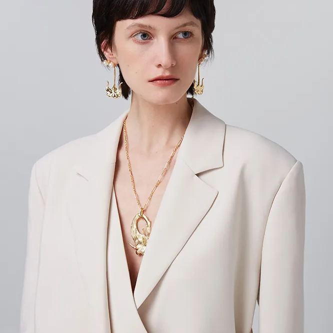 Datura Collection Single Flower Necklace