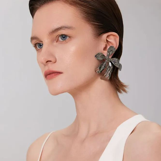Iris Collection Five Petals Joint Black Studs Earrings