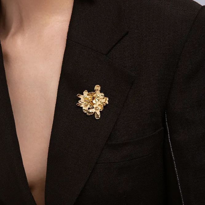 Hydrangea Collection Cluster Of Flowers Brooch