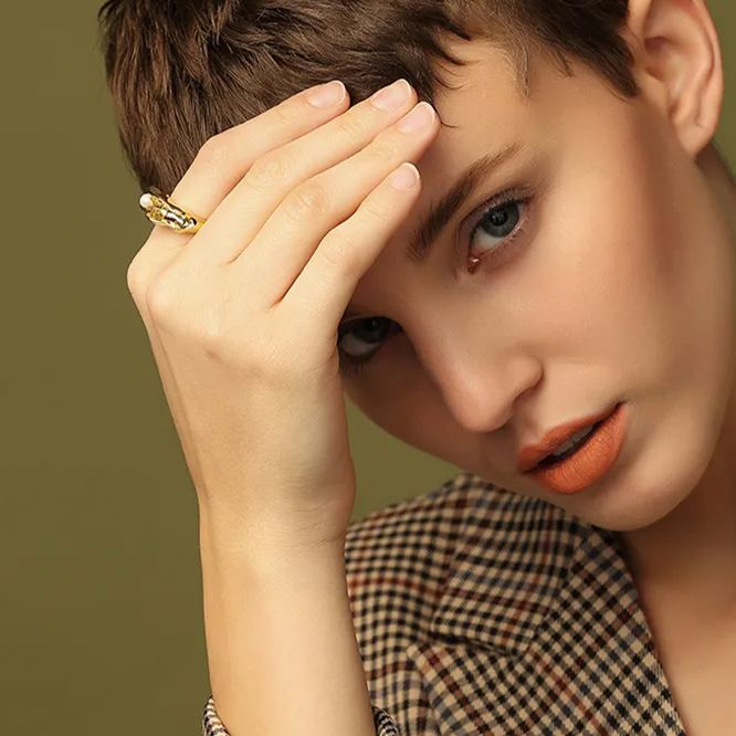 Calyx Collection Flower Shape Ring With Pearl