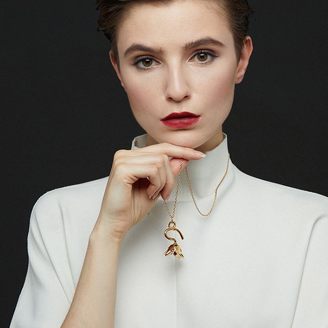 Tulip Collection Single Flower Necklace With White Enamel