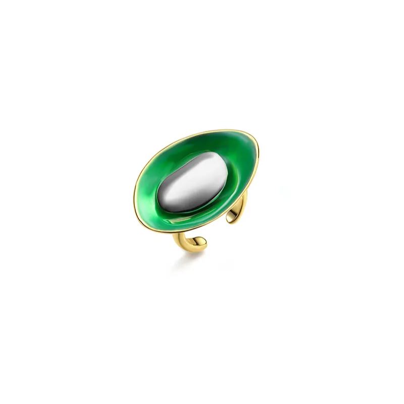 Avocado Shell Tricolored Ring