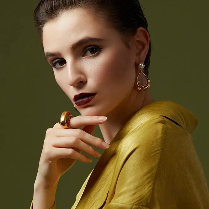 Fig Collection Multi-seed Shape Ring With White Corundum