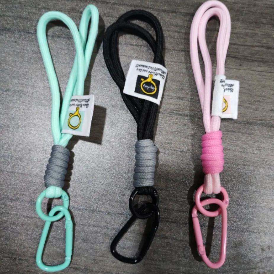 Pixel Filter Keychain Mosaic Filter Keychain Pixel Stylized Lens Pixel Window Keychain - soufeelus