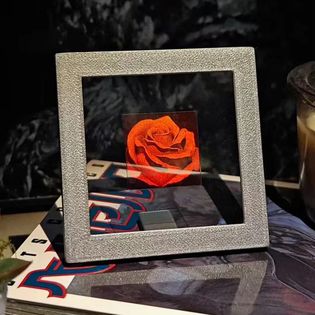 Holographic Rose 3D Novelty Creative Gift Three-dimensional Holographic Film
