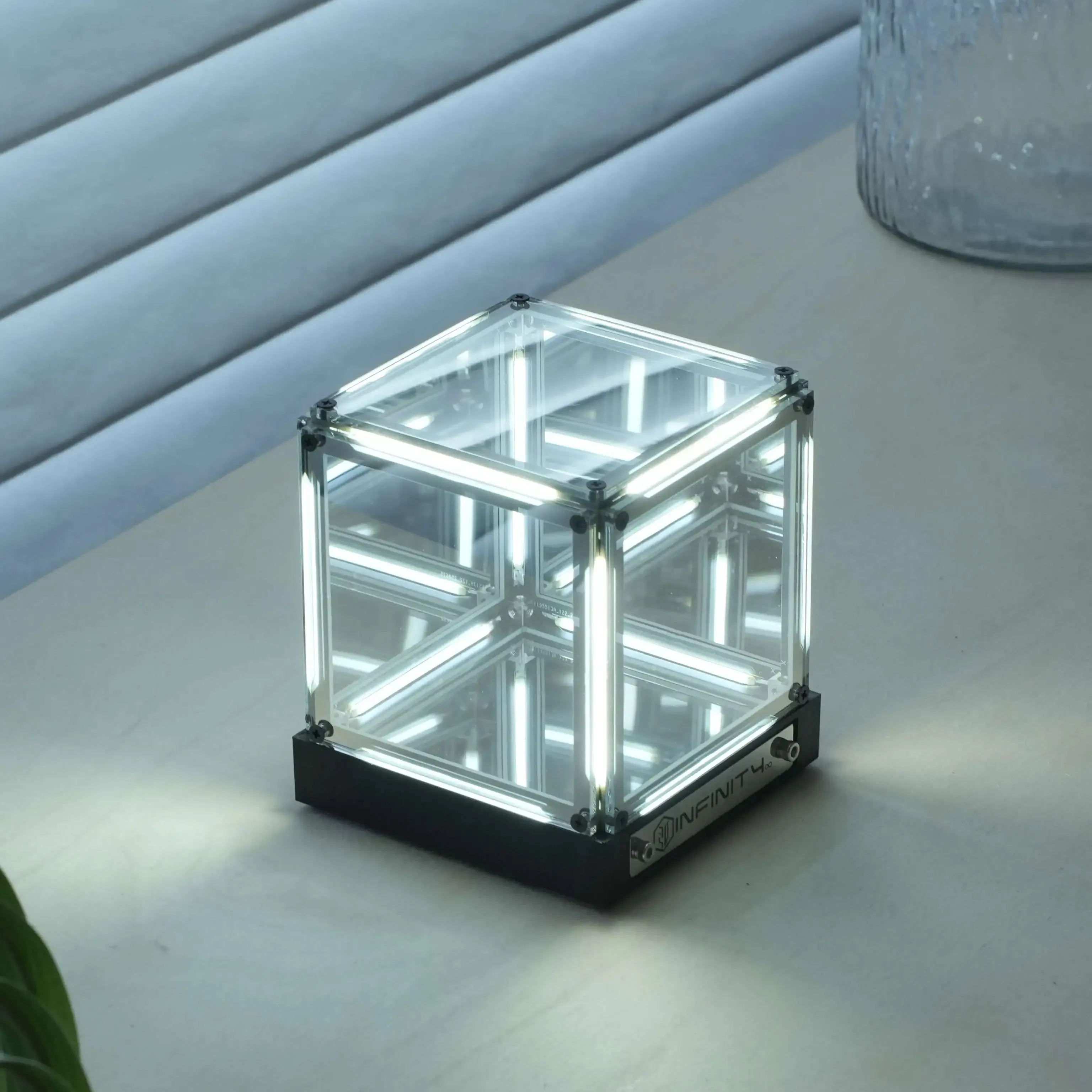 Handcrafted 4D Infinity Cube Lamp – Futuristic Desk Light & Ambient Decor