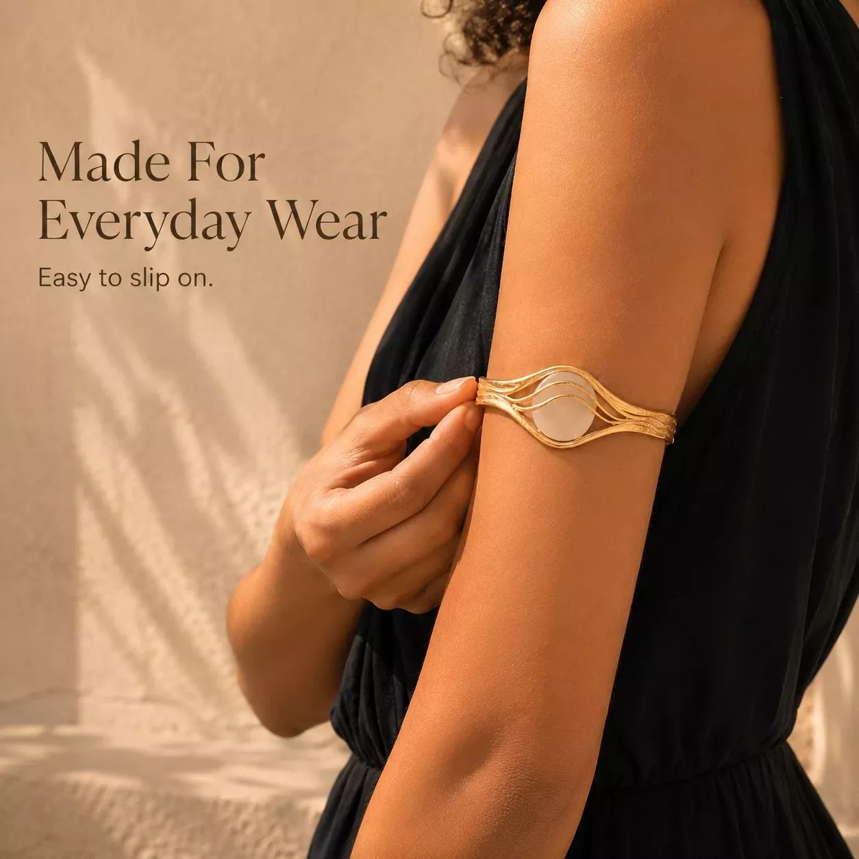 Wavy Open Upper Arm Cuff Bracelet Minimalist Cutout Armlet Bangle Adjustable Wave Arm Ring Statement Body Jewelry for Women