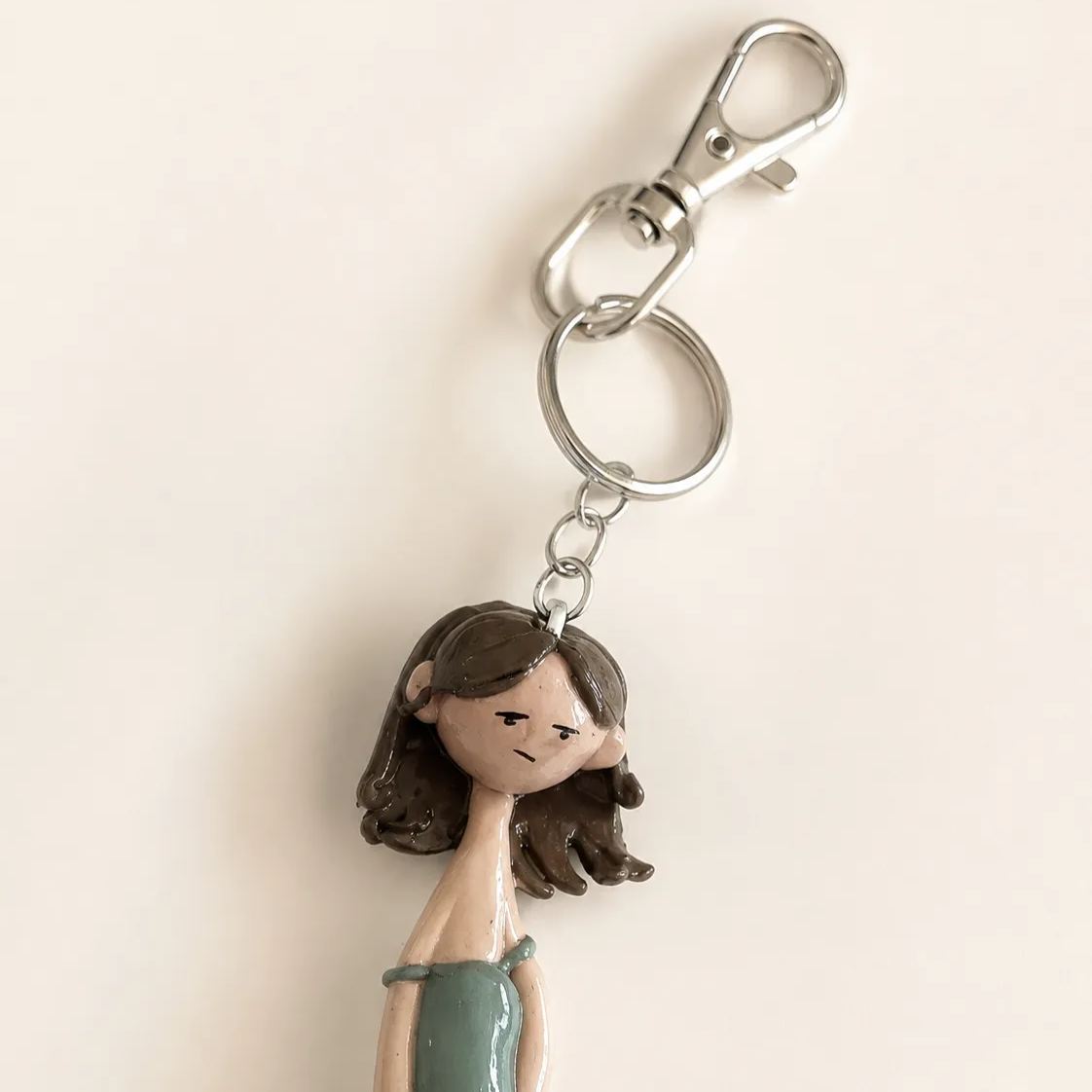 Custom Mini Me Bag Charm, Personalized Miniature Figurine Keychain, Hand-Sculpted Clay Character Keyring for Handbags and Keys