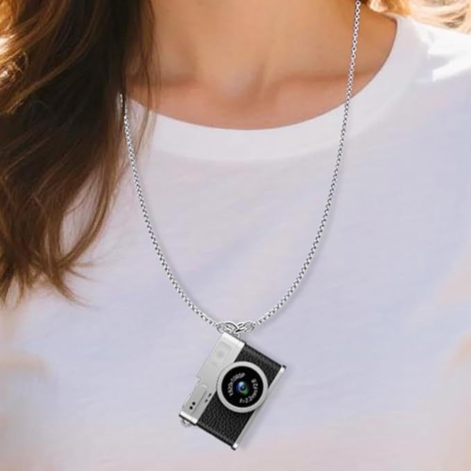 Mini Keychain Camera, 1080P FHD Mini Retro Digital Camera, Tiny Portable Small Cameras Vintage Compact Micro Cameras with LCD Screen, Built-in Battery, Magnetic Lanyard for Travel