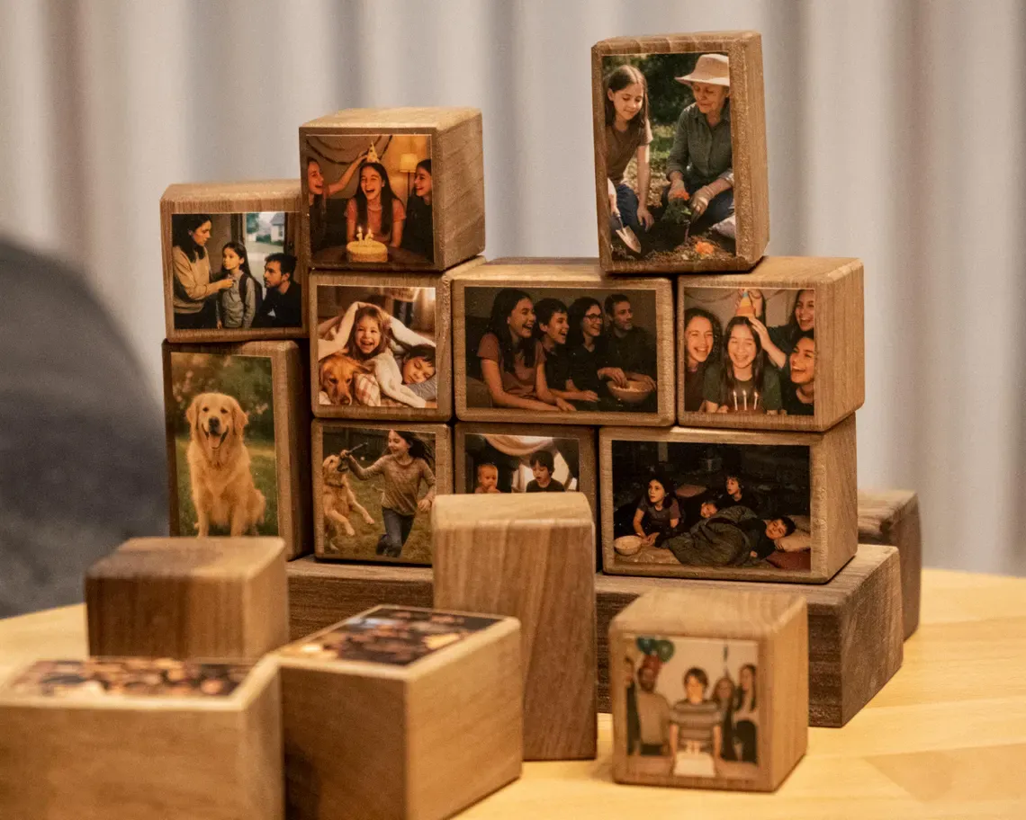 Custom Wooden Photo Blocks Collage – Stackable Wood Photo Block Set, Family & Wedding Display, Personalized Picture Blocks Gift