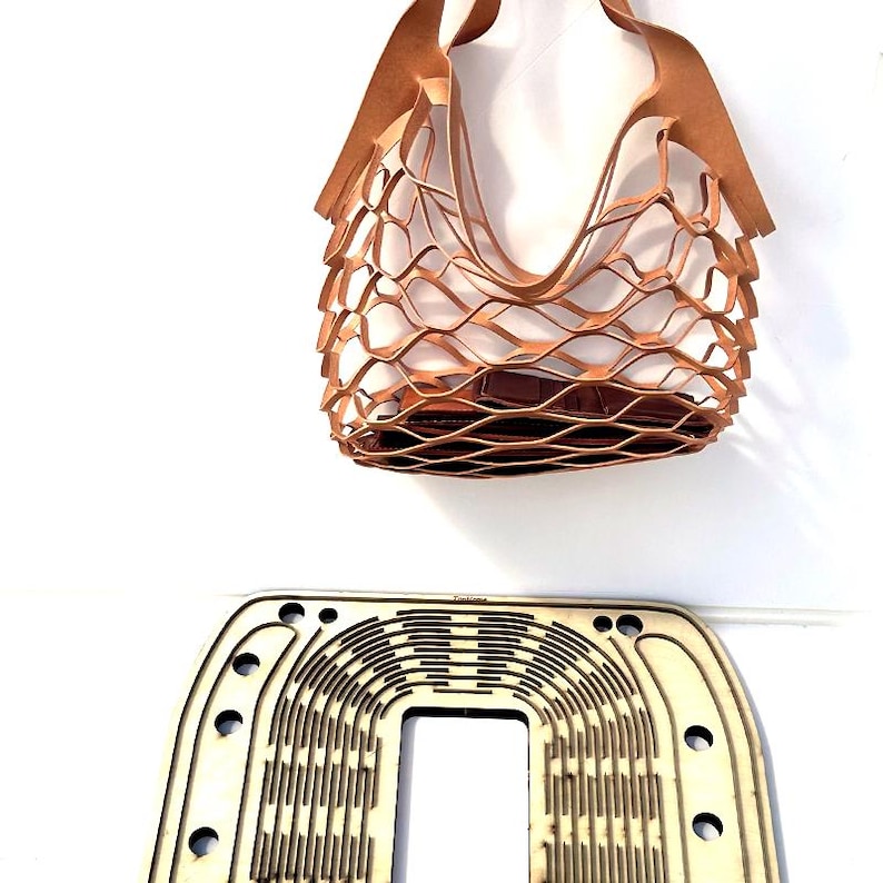 Leather Handbag Vegetable Tanned First Layer Cowhide Mesh Hollow Bag Mold Shoulder Bag