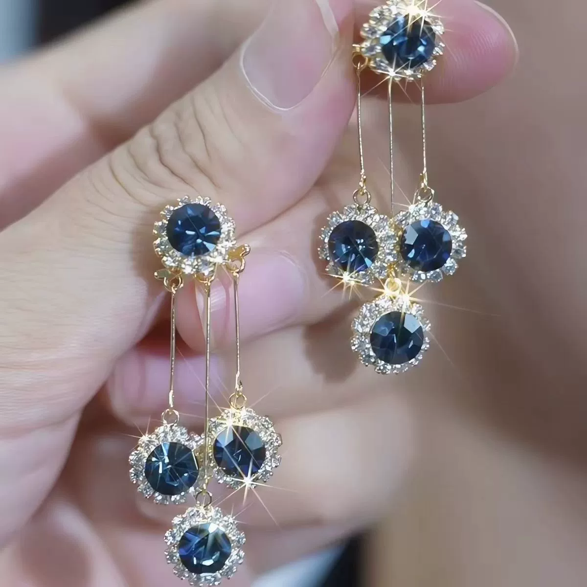 2-in-1 French Hepburn Crystal Tassel Earrings Convertible Sparkling Cubic Zirconia Studs with Detachable Long Drop Fringe Korean Style Statement Earrings for Women