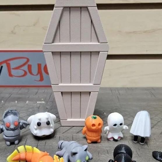 Miniature and Coffin Container Set Horror Decoration for Halloween