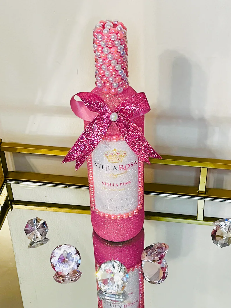 Custom Name glass & Pearl Glam Bottle Set- Party Decor - Wine Gifts - Glitter Wine Bottle - Birthday Party - Valentine’s Day Gift - Barbie Decor - Pink Empty Bottle