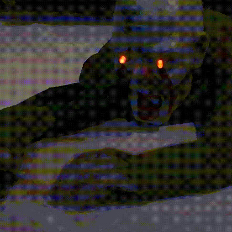 Realistic Crawling Ghost Halloween Prop – Sound-Activated Moving Ghost with Glowing Eyes & Scary Screams, Haunted House Party Decoration