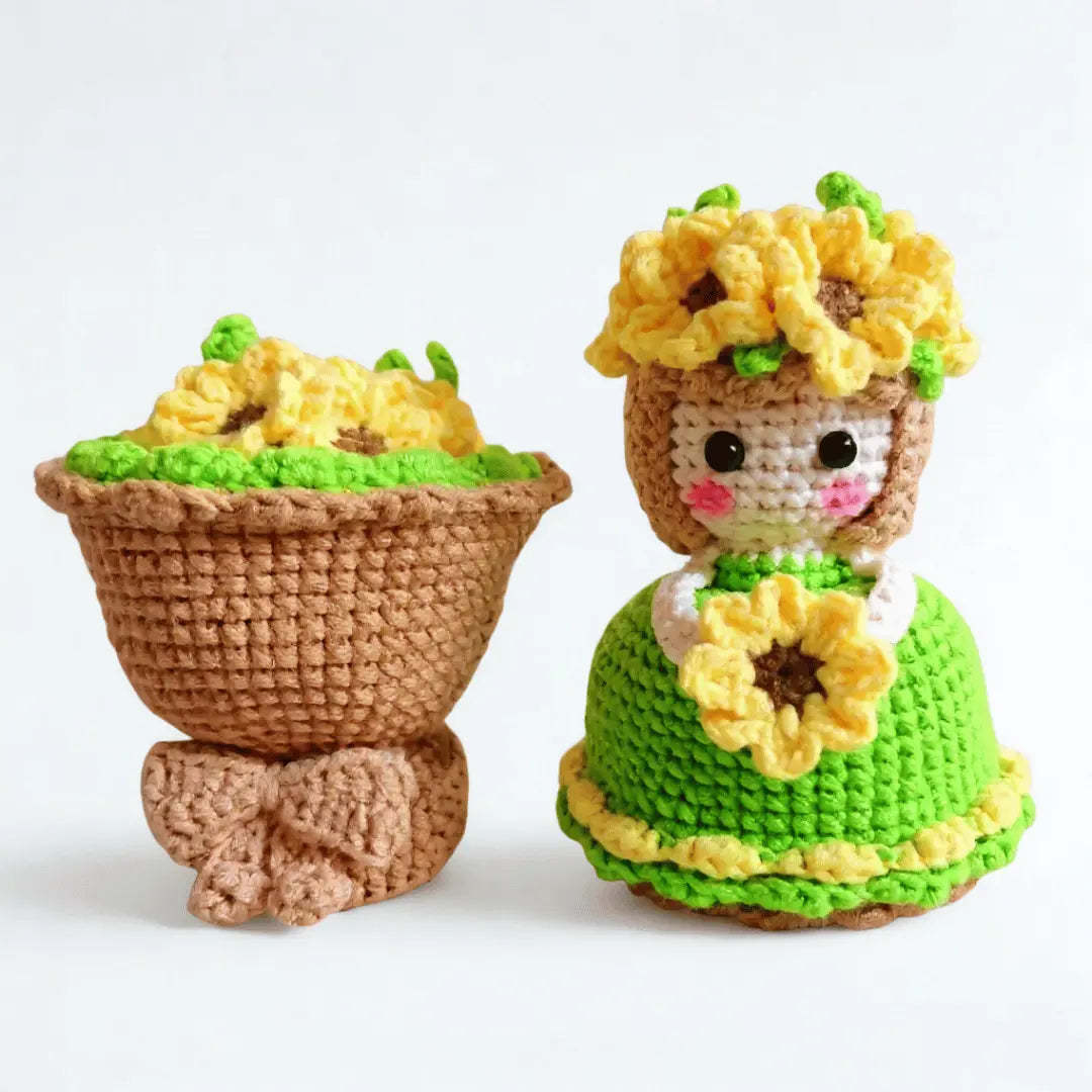 Hand-Woven Knitted Doll Bouquet Creative Gift Best Gifts For Her