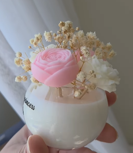 Customizable Name Candle Flower Aromatherapy Cup Mother's Day Gift Wedding Gift