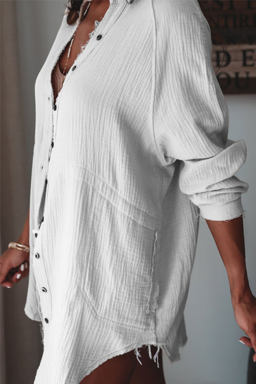 Kathiadress Mid-length button-up V-neck shirt