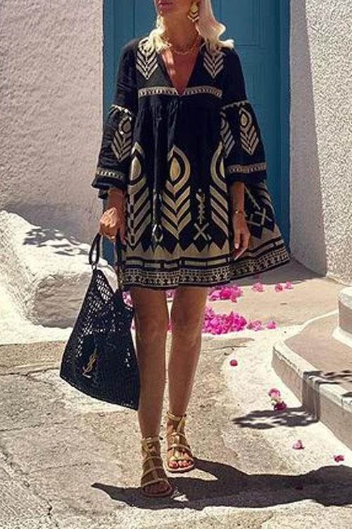 Kathiadress  Positioning Printed Flared Sleeve Dress