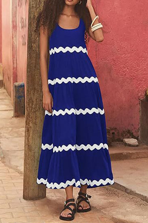Kathiadress Minimalist U-neck Ripple Dress