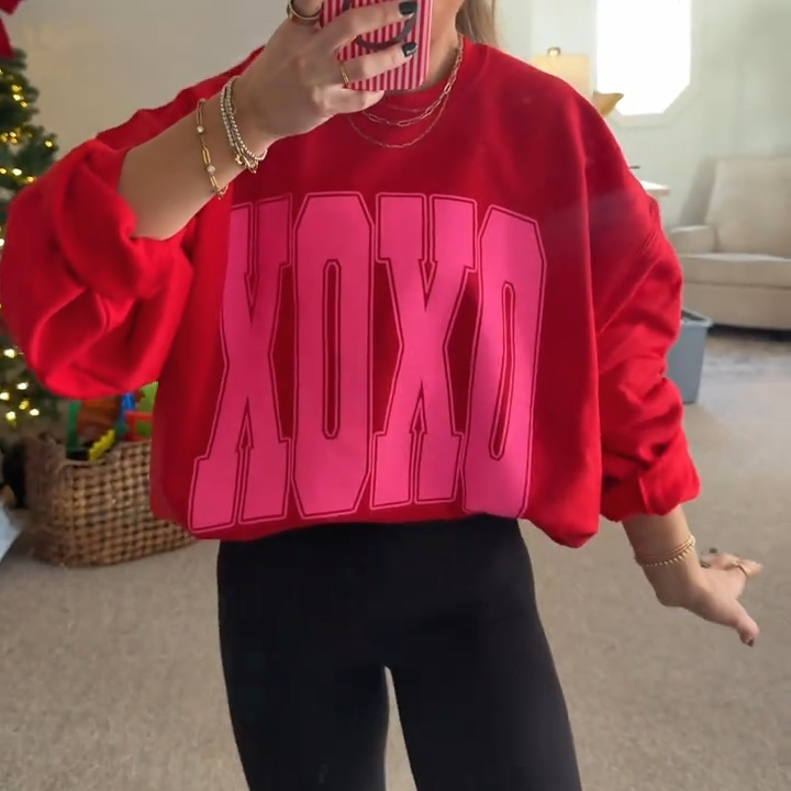 XOXO Valentine's Day Sweatshirt - Hug Your Heart Out This February!💖