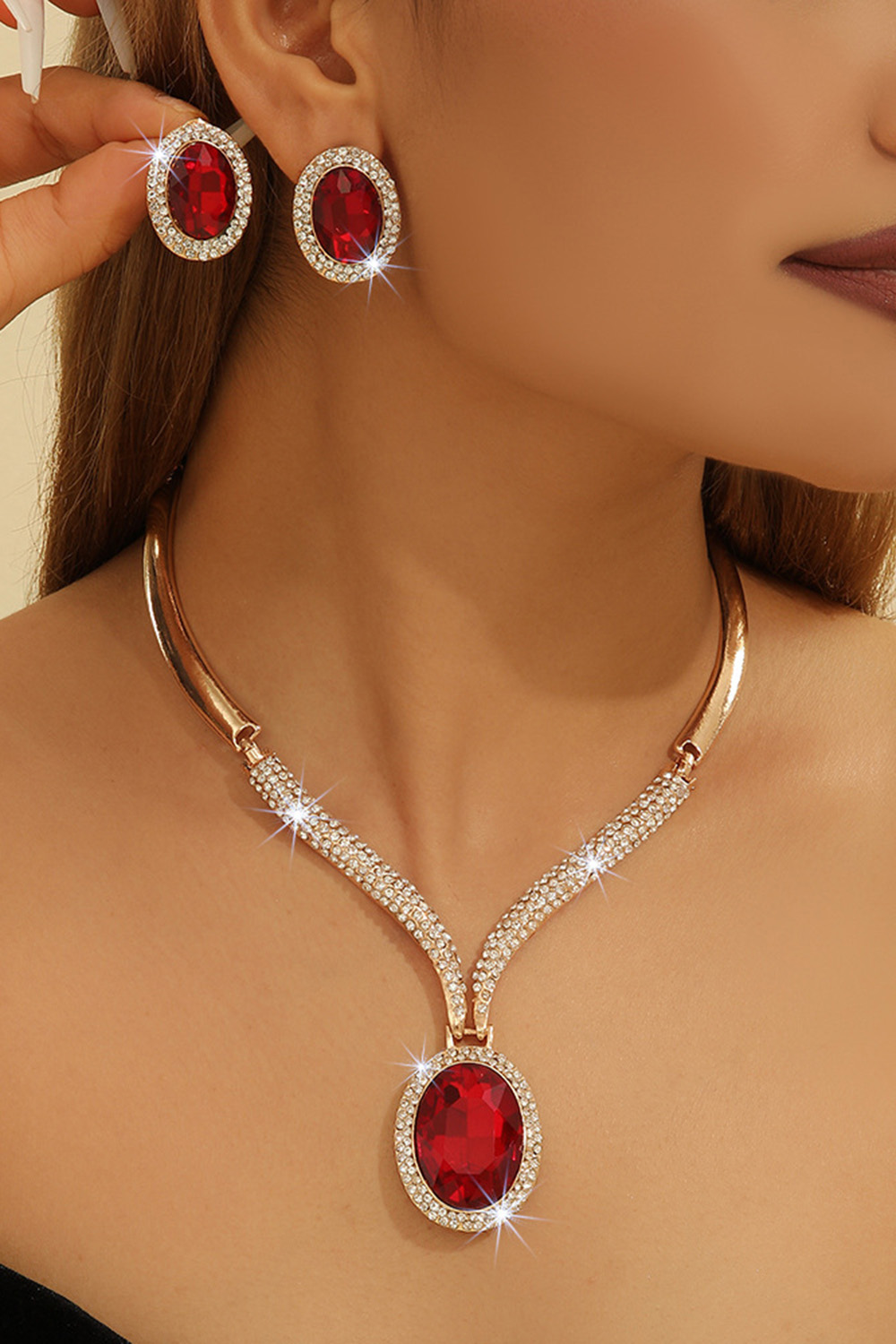 Fashion Alloy Rhinestone Geometric Necklace Earrings Jewelry Set